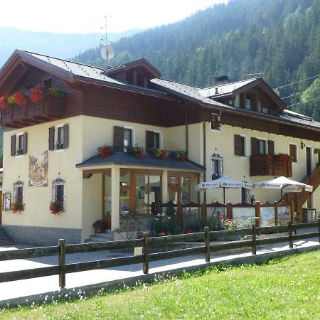 Rosengarden Alpine Residence Pradelle Exteriér fotografie